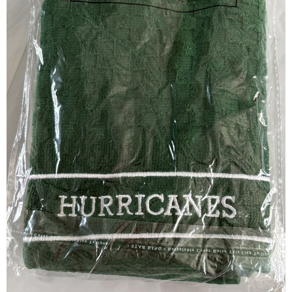 Miami Hurricanes NCAA Tri-Fold Embroidered Golf Towel With Hook NEW - Picture 4 of 6
